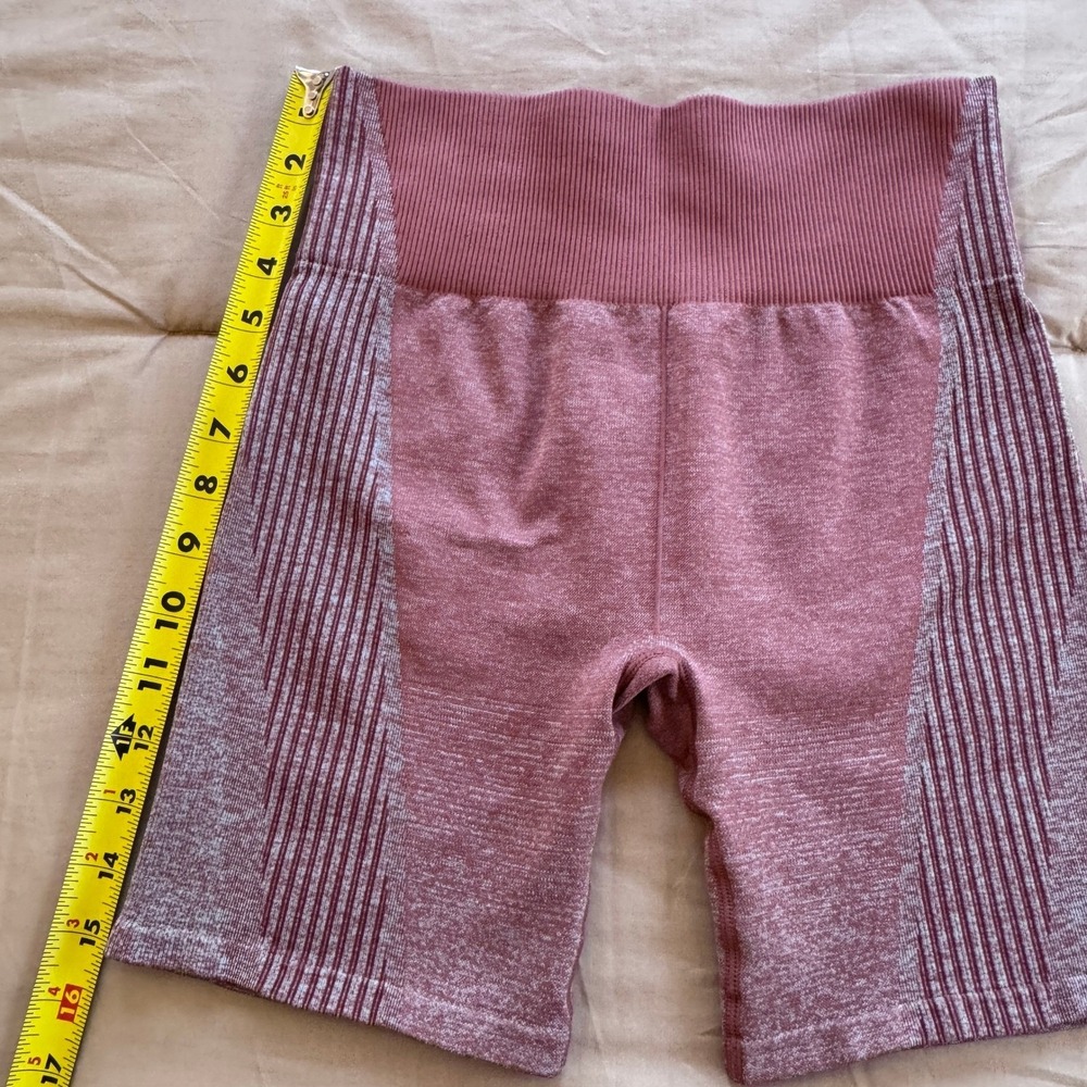 Fabletics Womens Seamless High Waisted Athletic Shorts Pink Marled SO2253107 - Picture 6 of 9